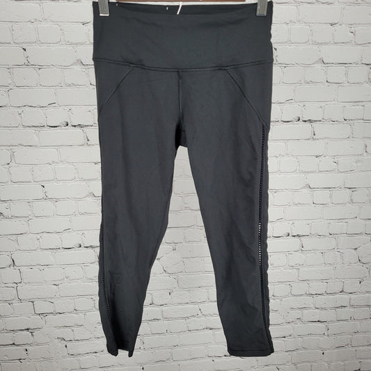 Victoria Sport Knockout Victoria's Secret Black Capri Pants Size Small S (24x22)