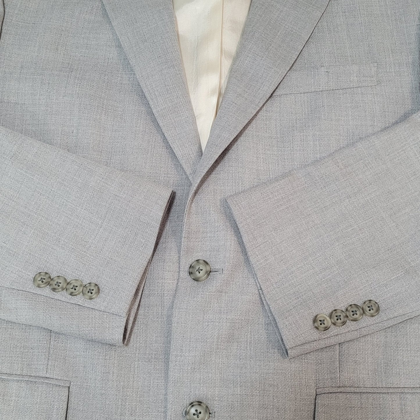 Stafford Light Grey 2 Button Single Vented Notch Blazer Sport Coat Size 44R