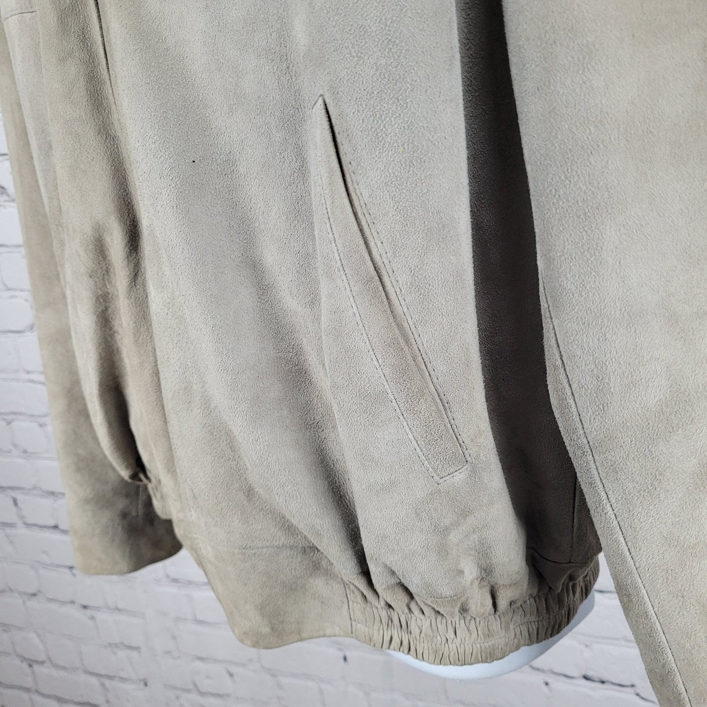 VTG Outbak Grey Taupe Soft Suede Full Zip Jacket New Zealand Handcut Size 46