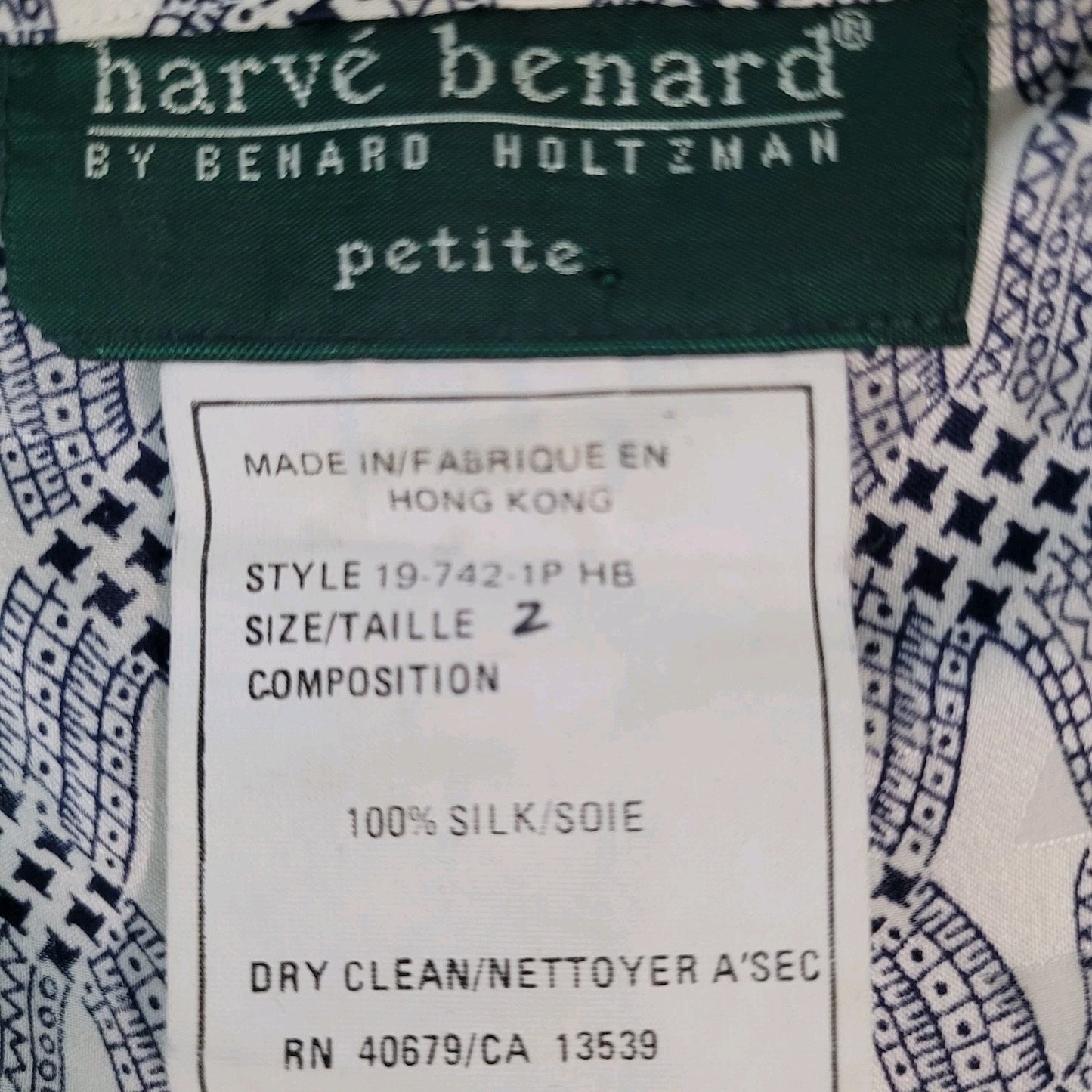 VTG Harve Benard Navy 100% Silk Lightweight Button Up Short Sleeve Shirt Size 2P