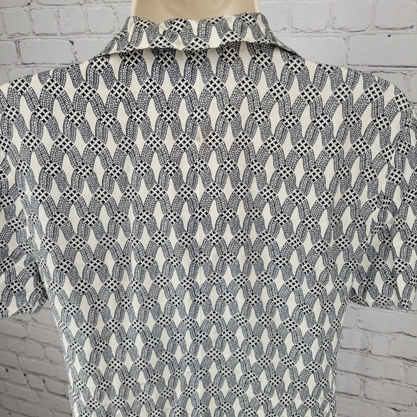 VTG Harve Benard Navy 100% Silk Lightweight Button Up Short Sleeve Shirt Size 2P