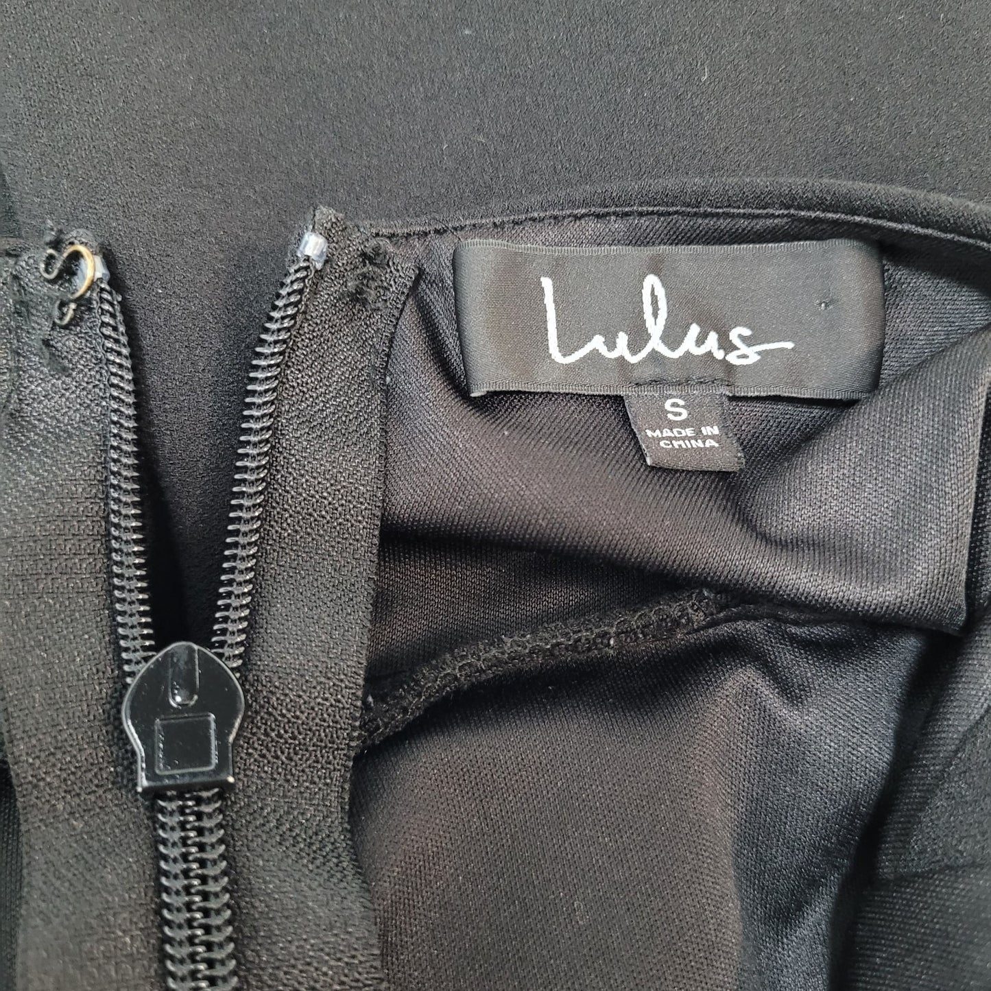 Lulus Black Sleeveless Empire Waist Lined Stretch Sheath Dress Size Small S
