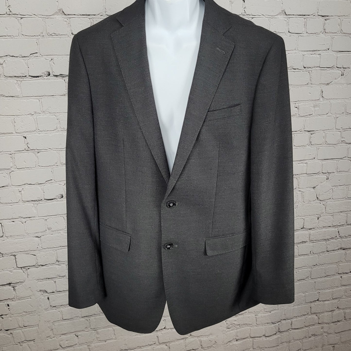 Calvin Klein Grey 2 Botton Double Vented Notch Blazer Sport Coat Size 40L