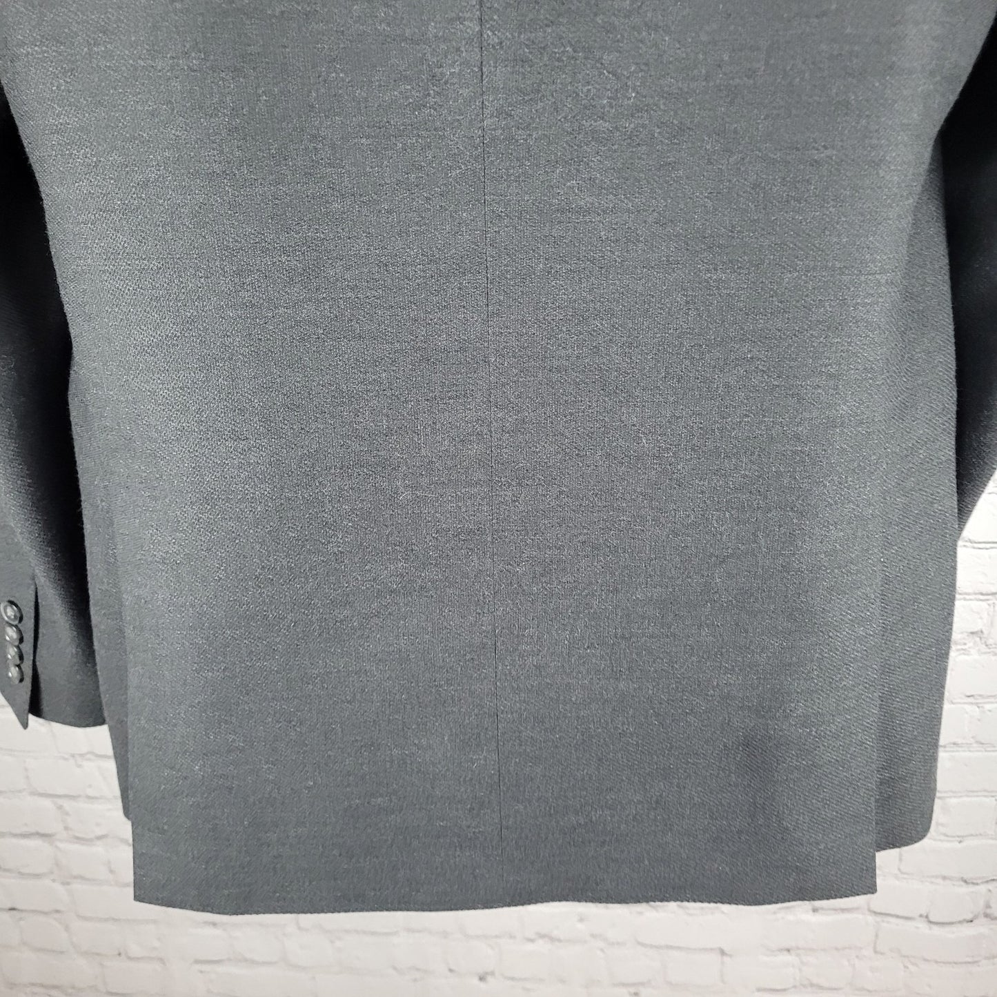 Calvin Klein Grey 2 Botton Double Vented Notch Blazer Sport Coat Size 40L