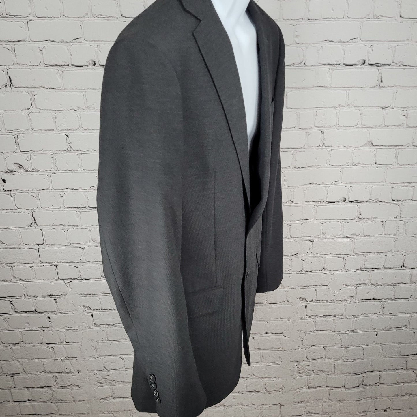 Calvin Klein Grey 2 Botton Double Vented Notch Blazer Sport Coat Size 40L