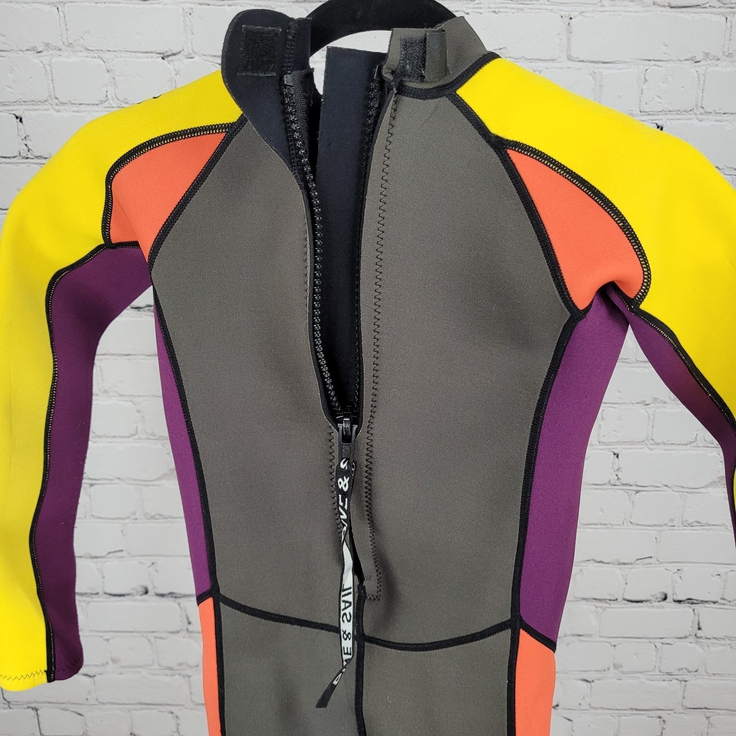 Dive & Sail Multicolor Colorblock Zipped Long Sleeve Wetsuit Kids Size XXL