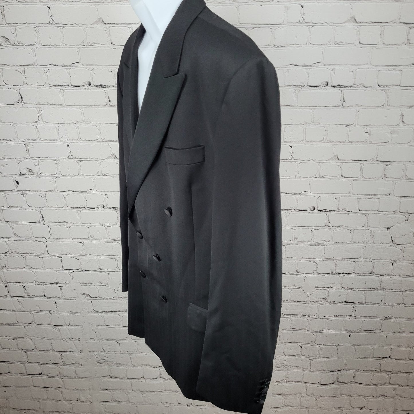 Moss Bros Italian Wool Super 120's Limited Edition Double Breasted Tuxedo 42L
