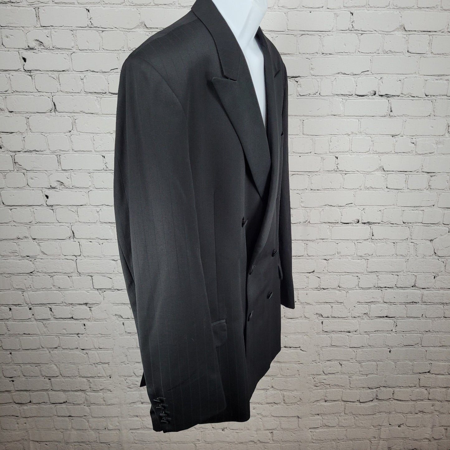 Moss Bros Italian Wool Super 120's Limited Edition Double Breasted Tuxedo 42L