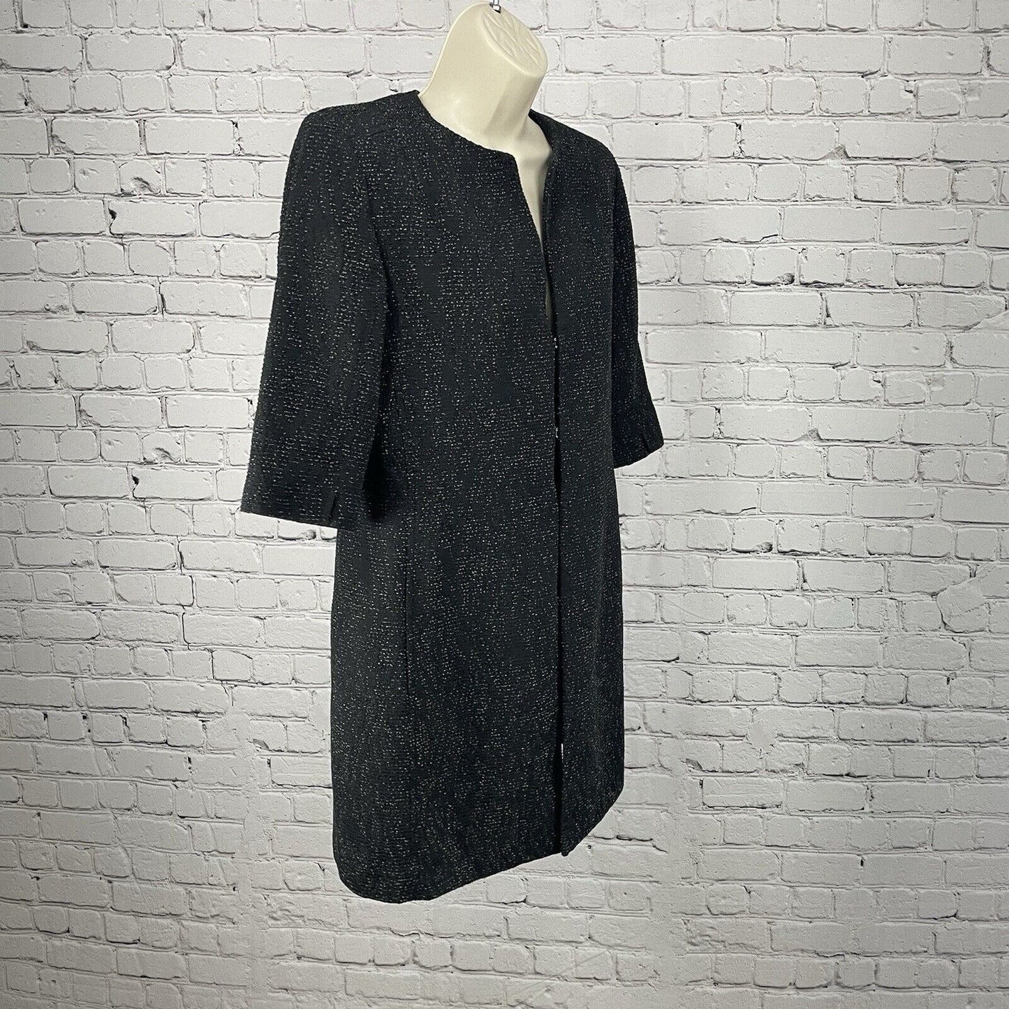 Tahari Black Textured Short Sleeve Lightweight Jacket Pockets Lined Size US 6