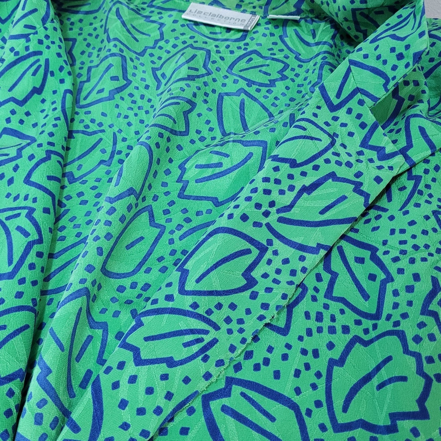 VTG Liz Claiborne Green 100% Silk Leaf Print Unlined Lightweight Jacket Size MP