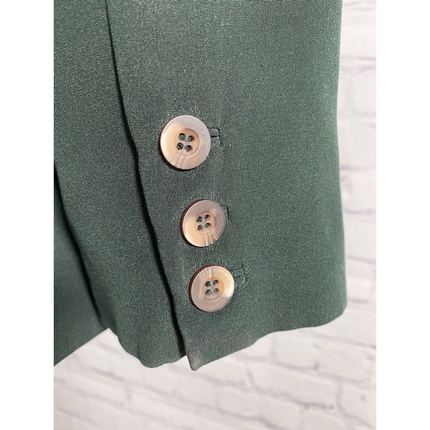 Due Per Due 100% Silk Forest Green Button Up Blazer Jacket Shoulder Pads Size 10