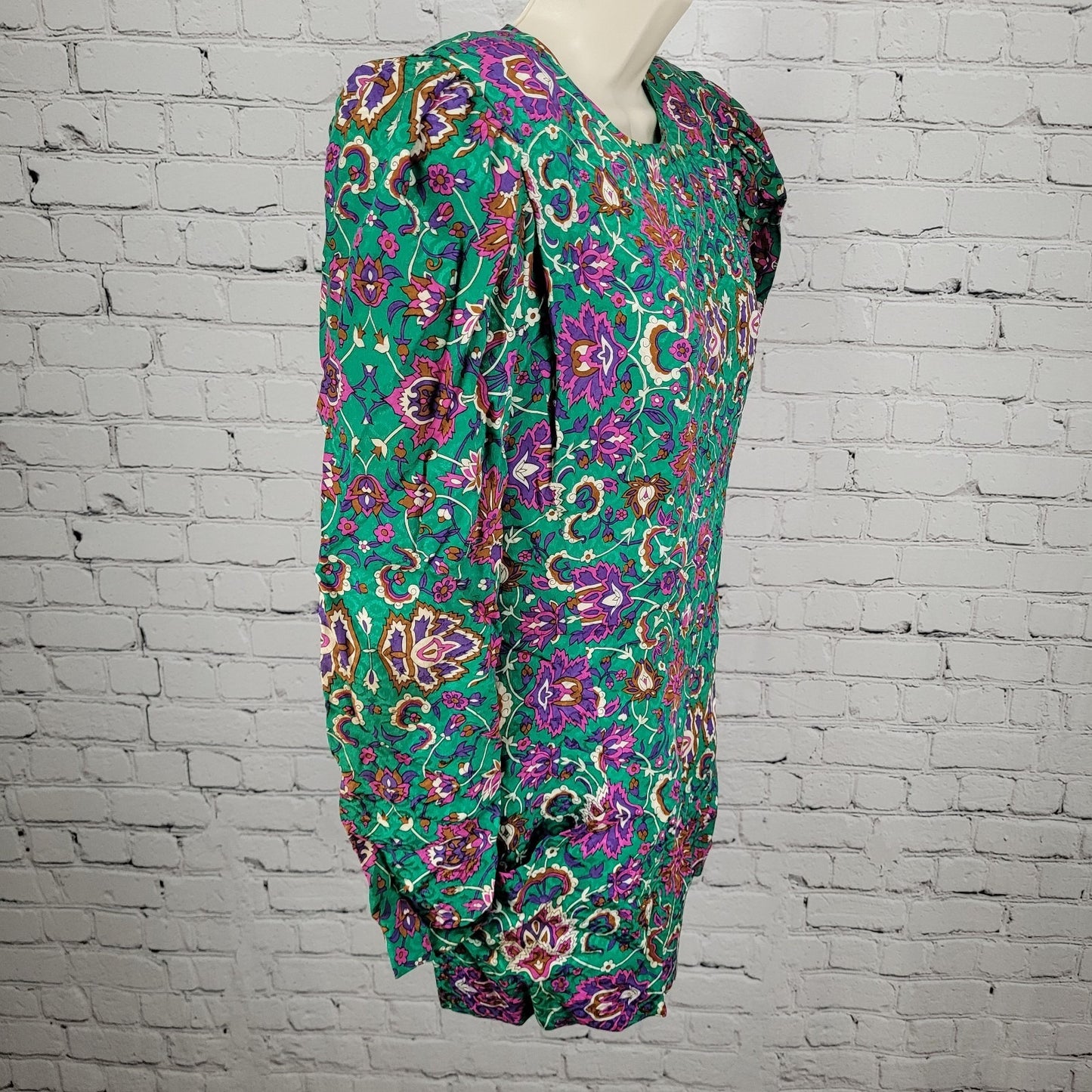 NWT VTG Richard Warren Green 100% Silk Floral Gold Button Long Sleeve Blouse 4