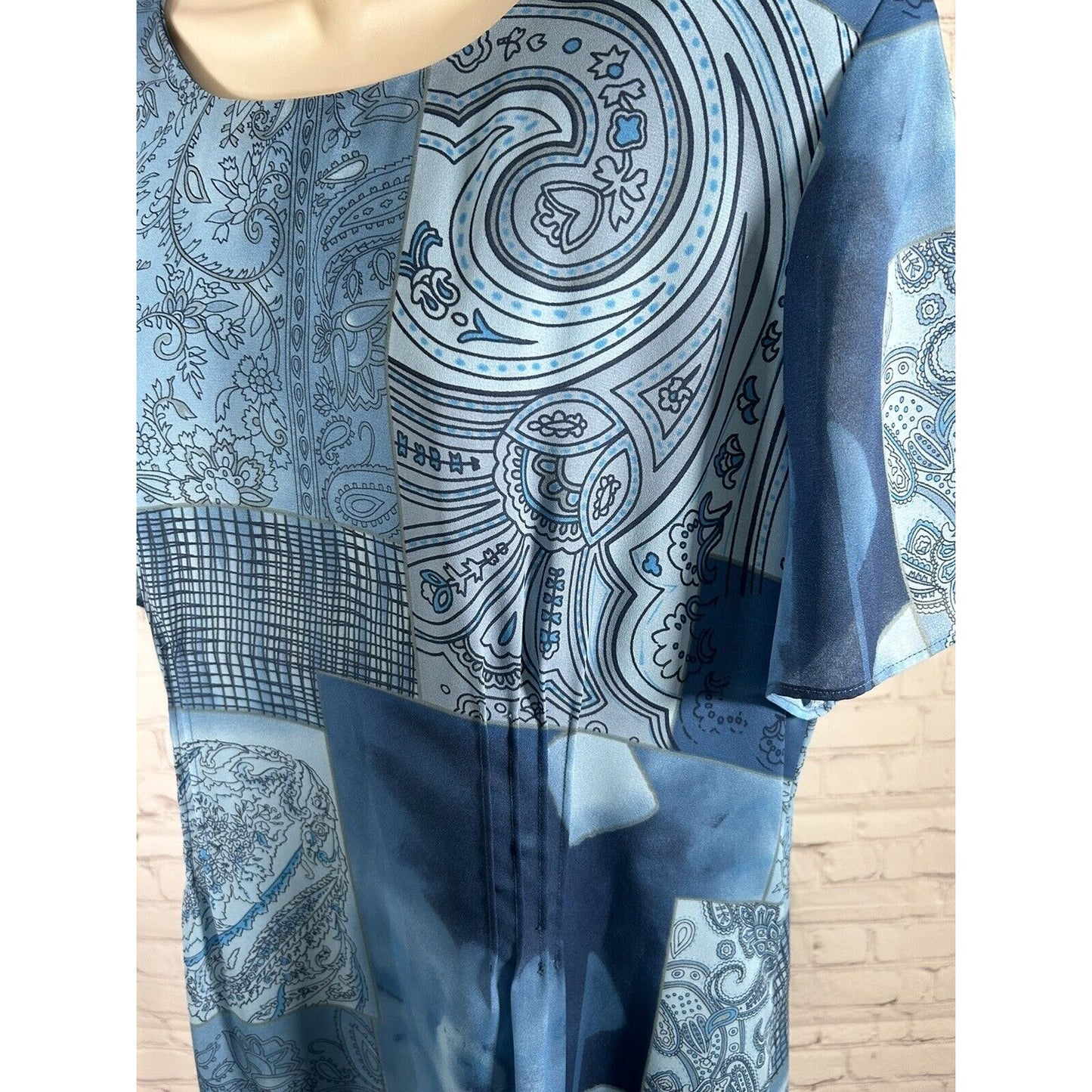Leslie Fay Blue Floral Paisley Back Zip Short Sleeve Pleated Sides Maxi Dress 18