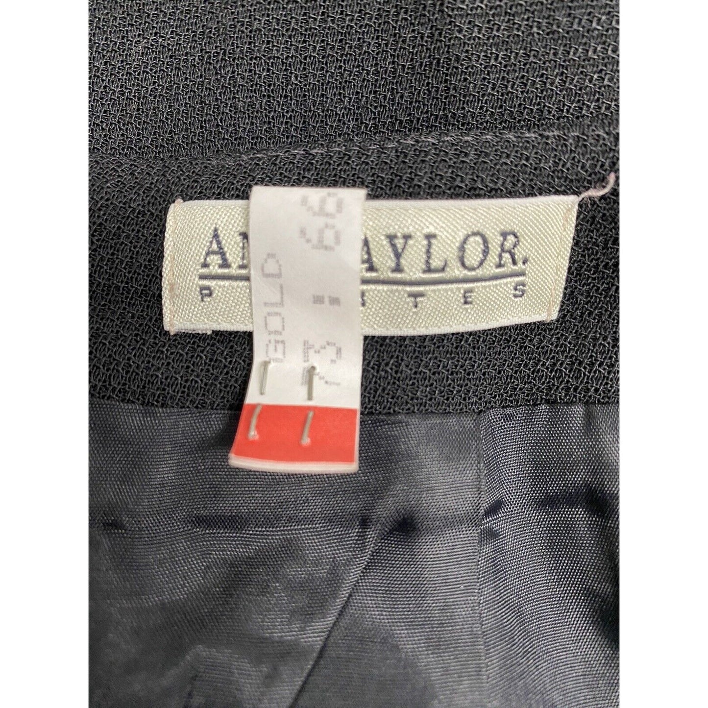 VTG Ann Taylor Black Wool Back Zip Pleated Pencil Skirt 10P