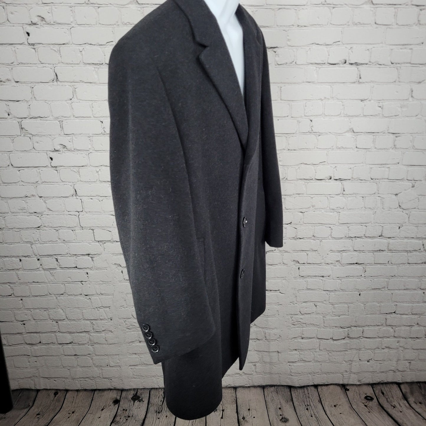 Chereskin Grey Cashmere Wool Blend Piedmont Buttoned Lined Over Coat Size 42R