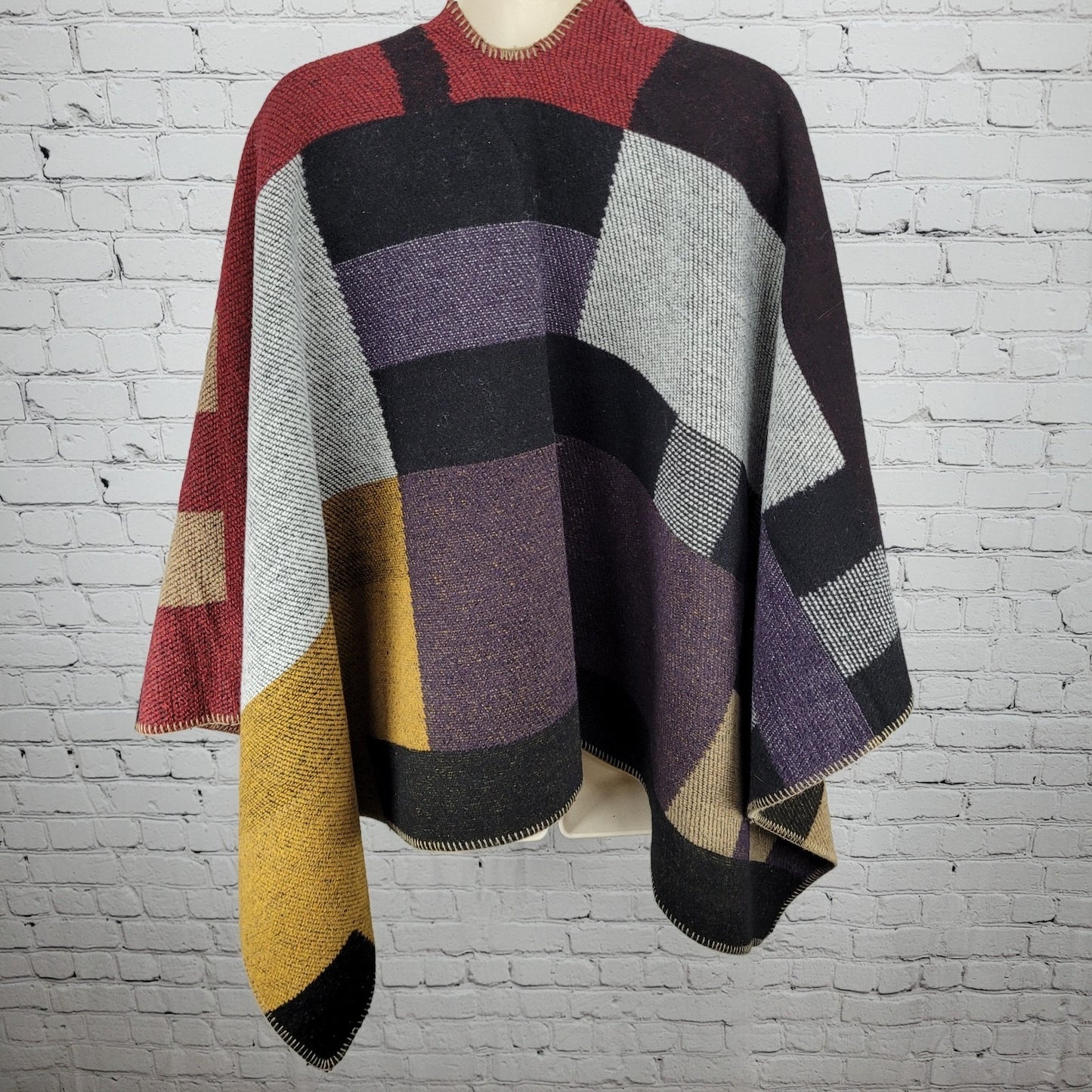 Ayomis Proesum Colorblock Asymmetric Shawl Cape Blanket Sweater One Size