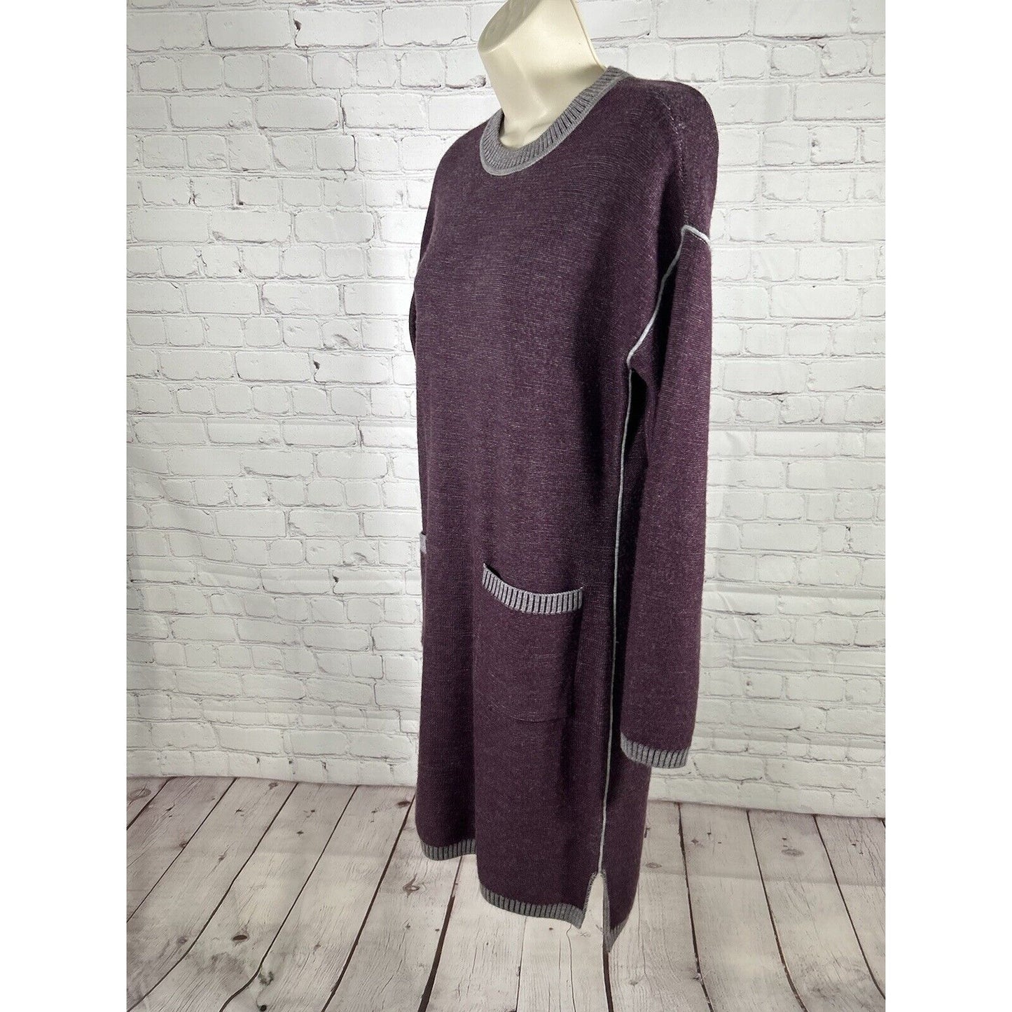 Orvis Purple Pullover 100% Wool Long Sleeve Knee Length Sweater Dress Size XS