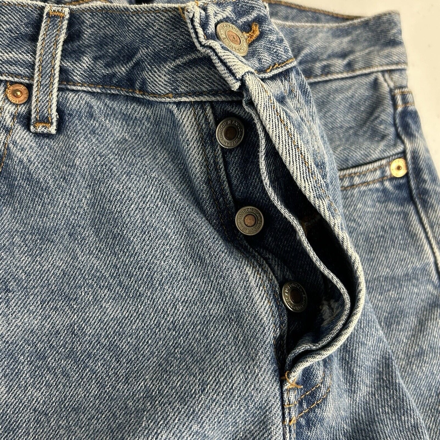 VTG London Jean Blue 100% Cotton 4 Button Mid Rise Made In US Capri Pants Size 8