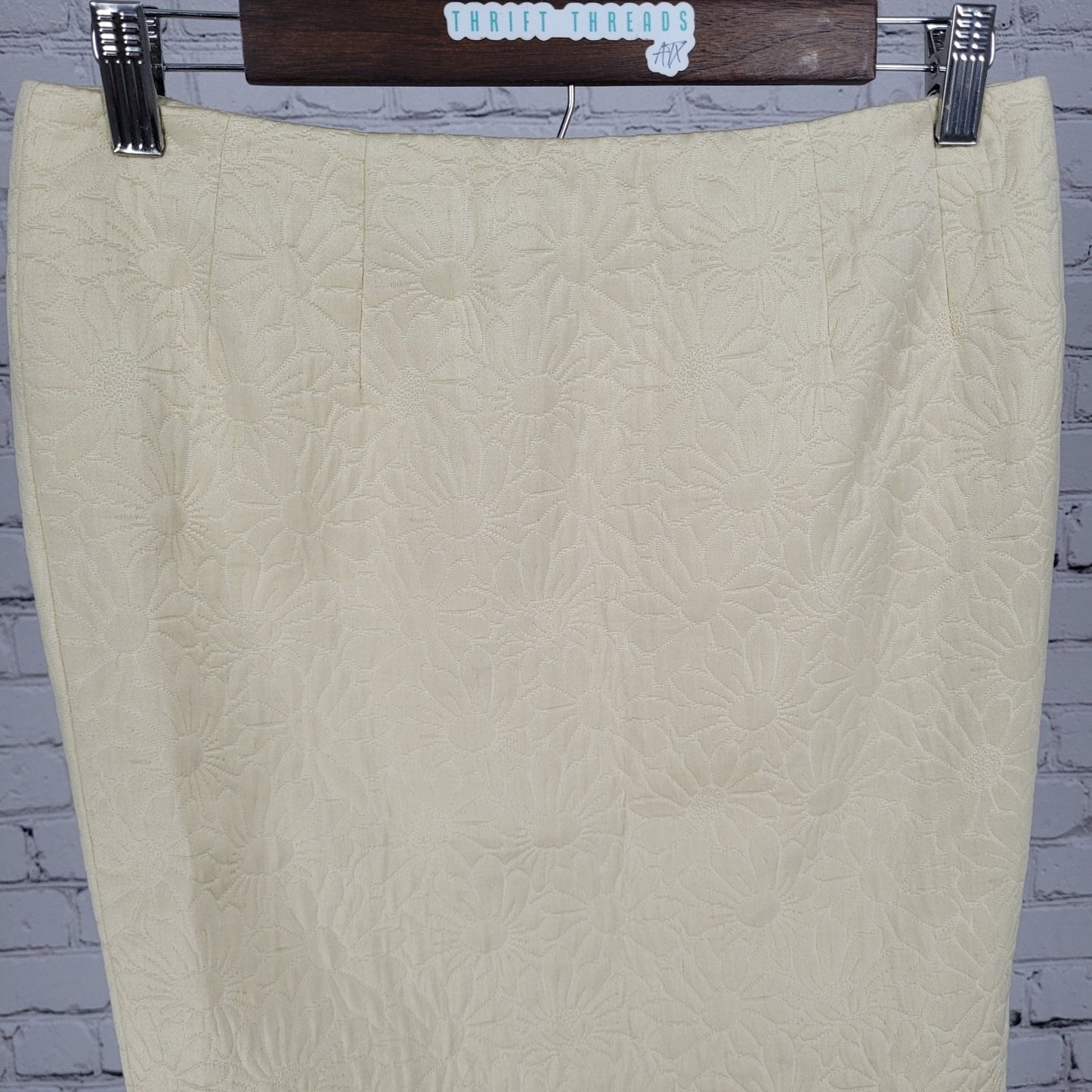 VTG Neiman Marcus Bill Blass Yellow Floral Pencil Skirt USA Made Size XS (29x21)