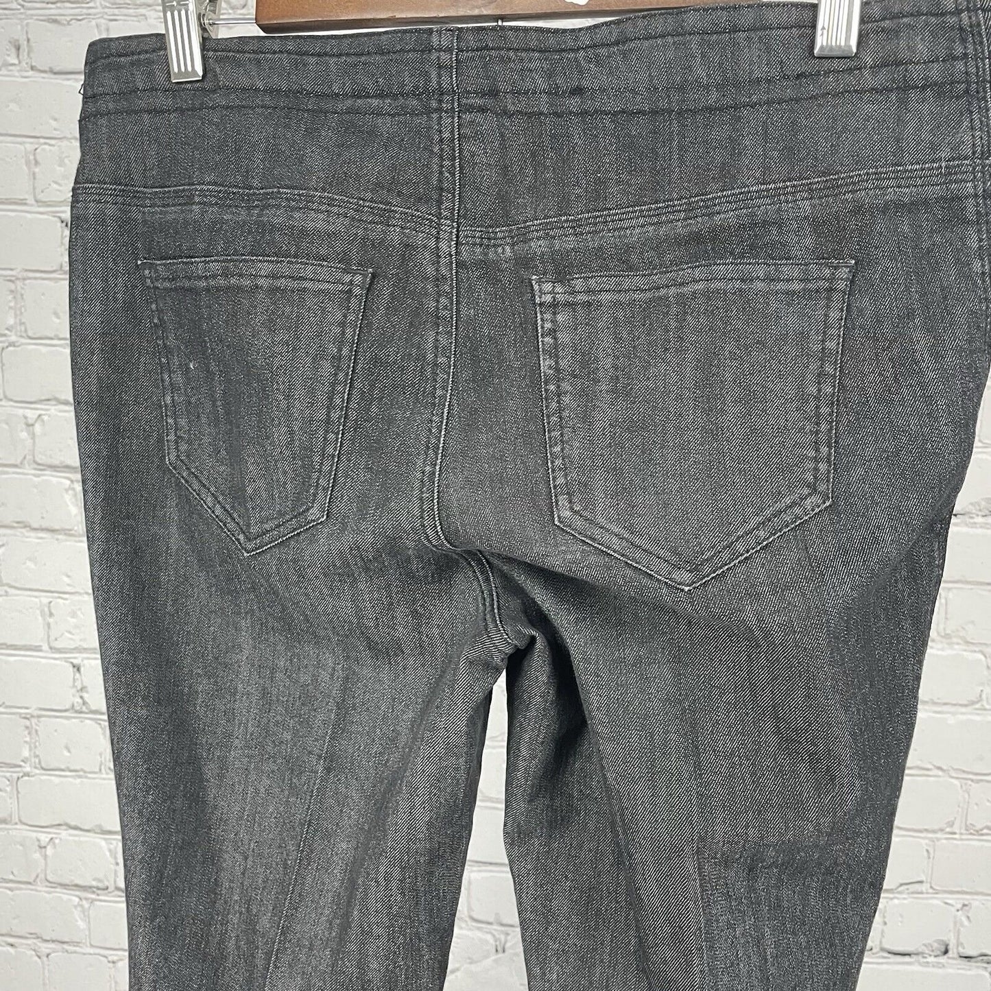 Chico’s Dark Grey Platinum Regular Stretch Flared Jeans Size US 4 (32x32)