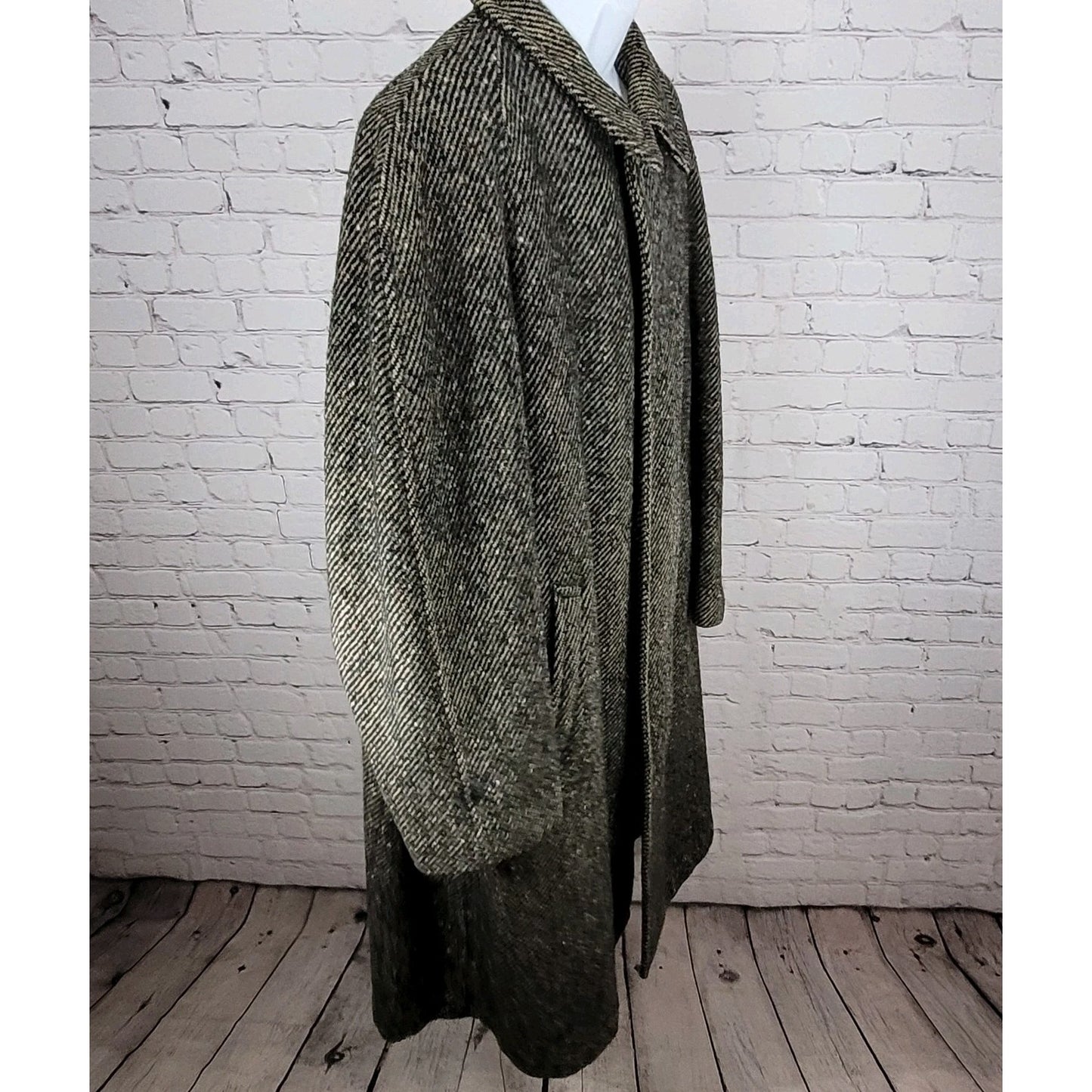 VTG Kencrest Kennedy's Tweed Sean Ficheador Handwoven Heavyweight Coat Size 42L