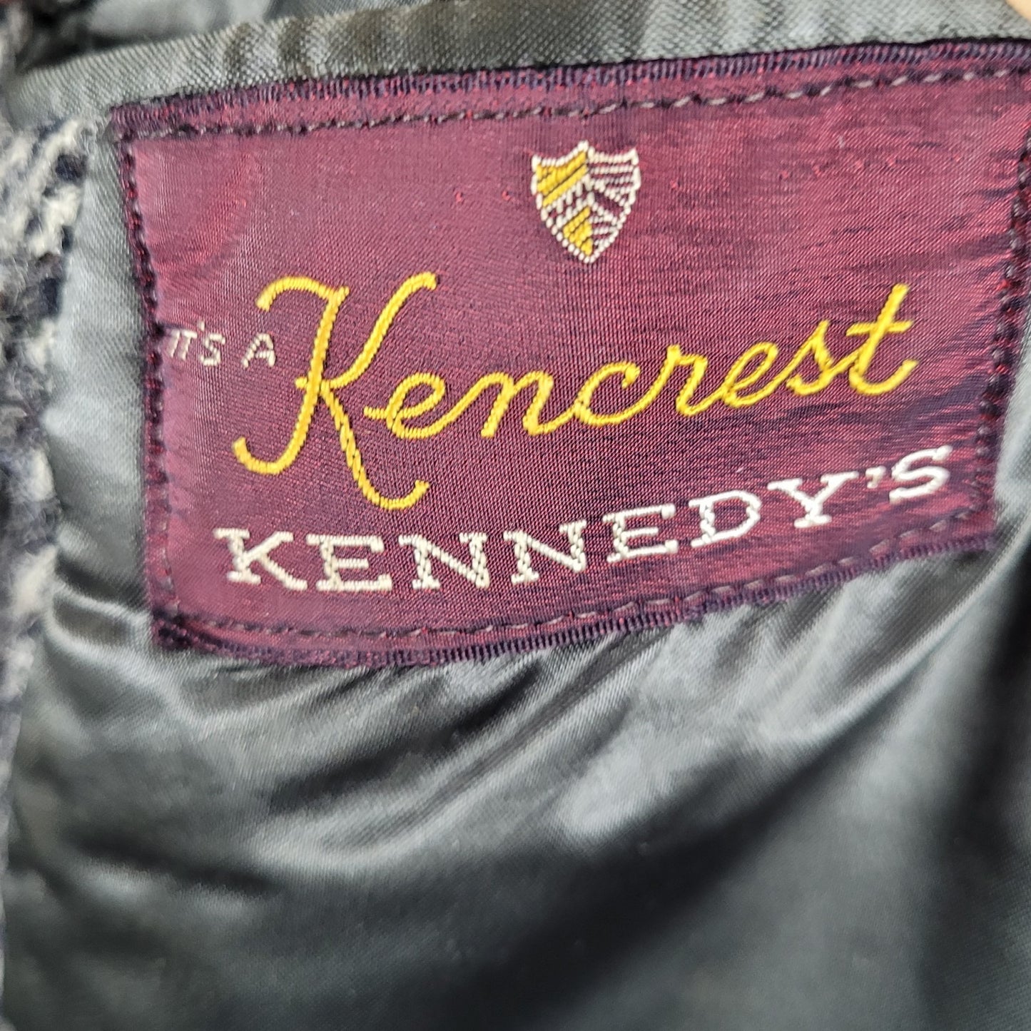 VTG Kencrest Kennedy's Tweed Sean Ficheador Handwoven Heavyweight Coat Size 42L