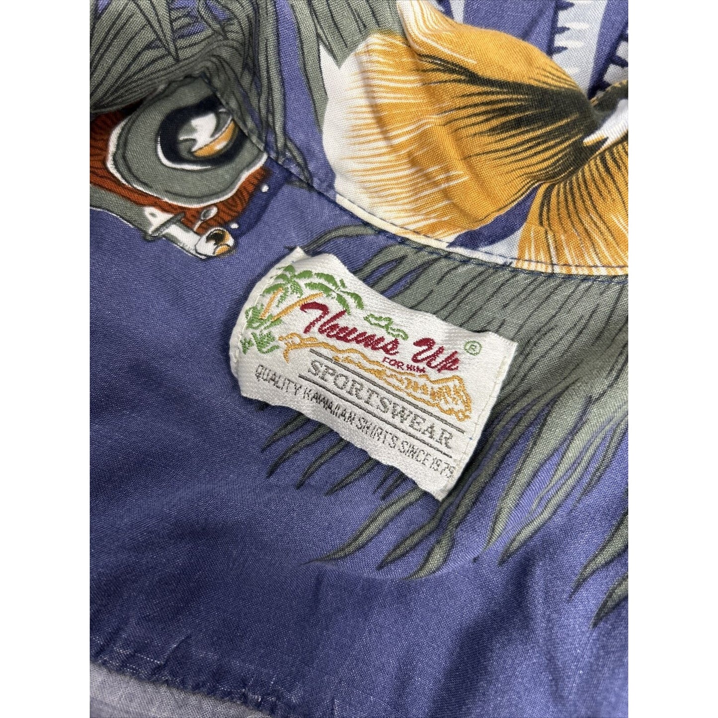 VTG Thums Up For Him Sportswear Floral Hawaiian Button Down Shirt Men’s Size XL