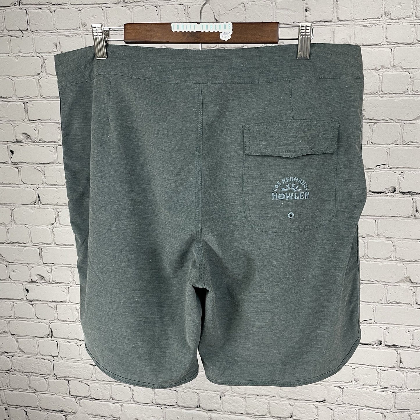 Howler Bros Green Bruja Deluxe Embroidered Board Shorts Swim Trunks Pockets 38