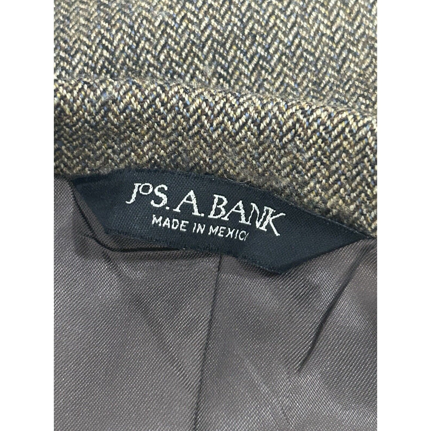 VTG Jos A Bank Brown Wool Herringbone 2 Button Vented Suit Jacket Size 41R