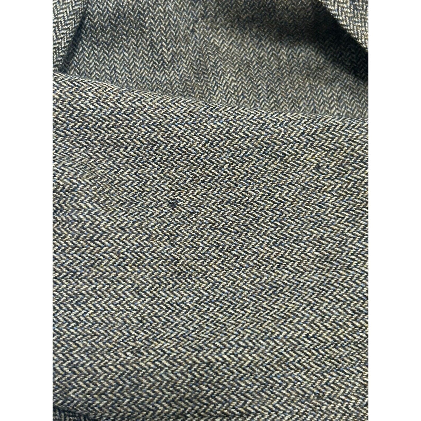 VTG Jos A Bank Brown Wool Herringbone 2 Button Vented Suit Jacket Size 41R