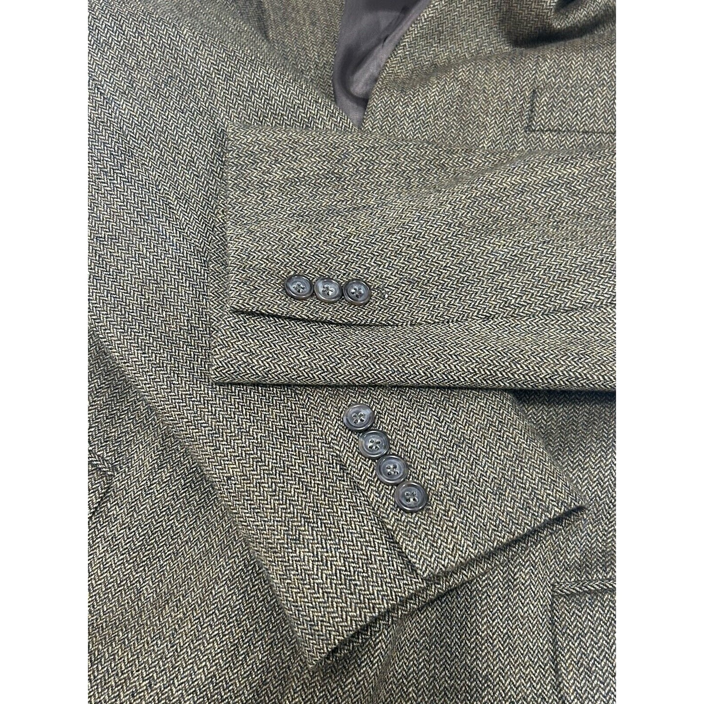 VTG Jos A Bank Brown Wool Herringbone 2 Button Vented Suit Jacket Size 41R