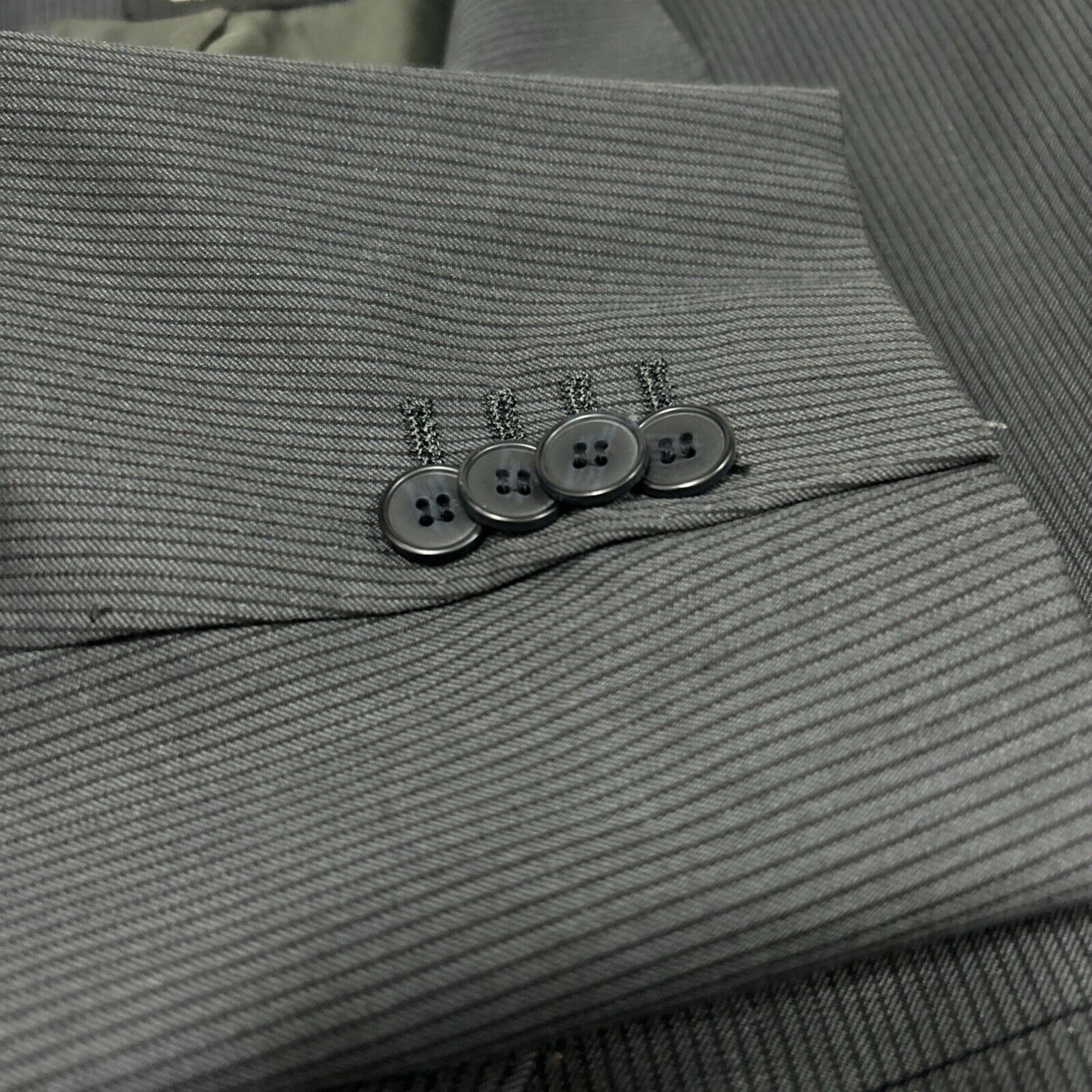 Giorgio Sanetti Gray Wool Pinstripe 2 Button Double Vent Suit Jacket Size 44R