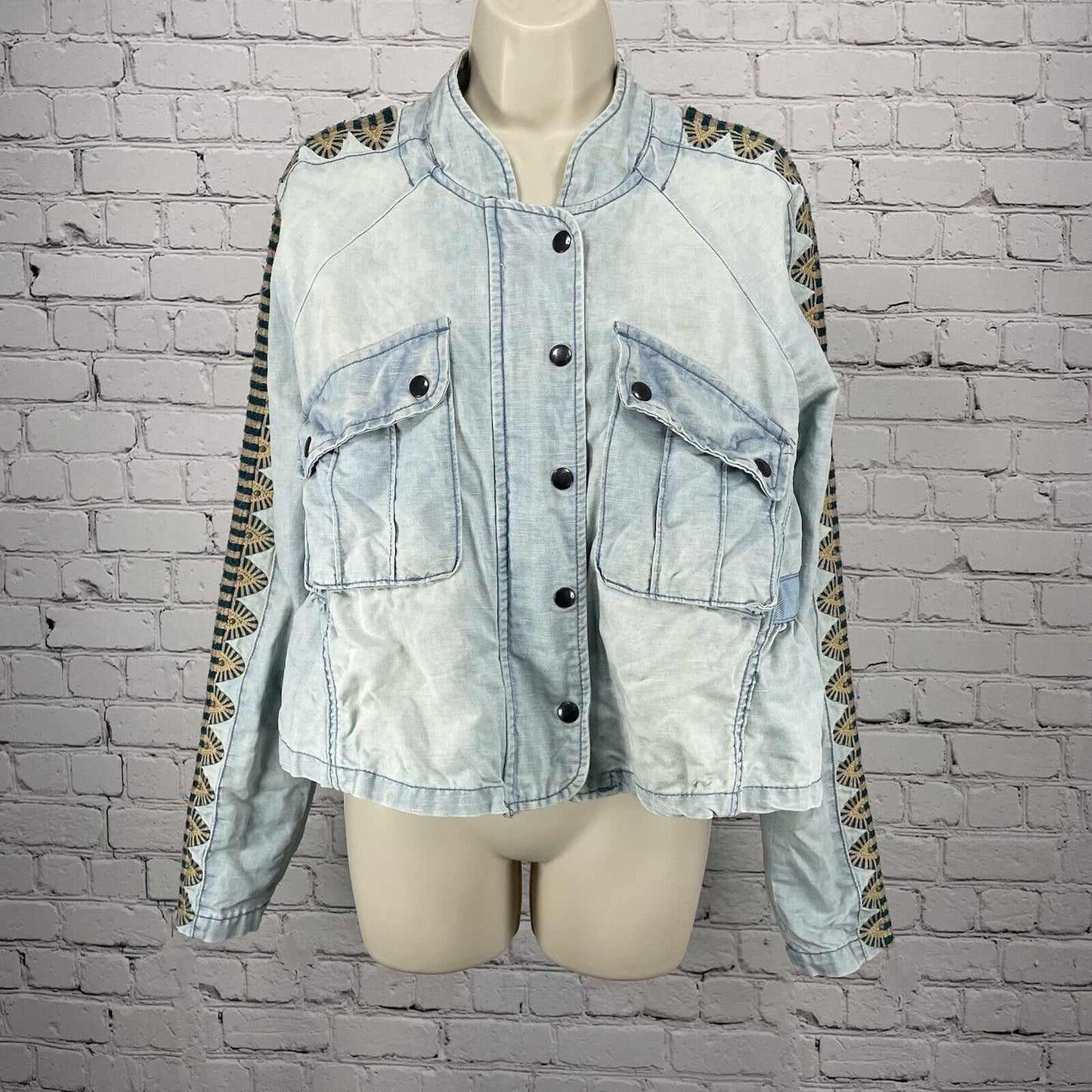 Free People Blue Linen Cotton Embroidered Stud Sleeve Light Jacket XS *stained