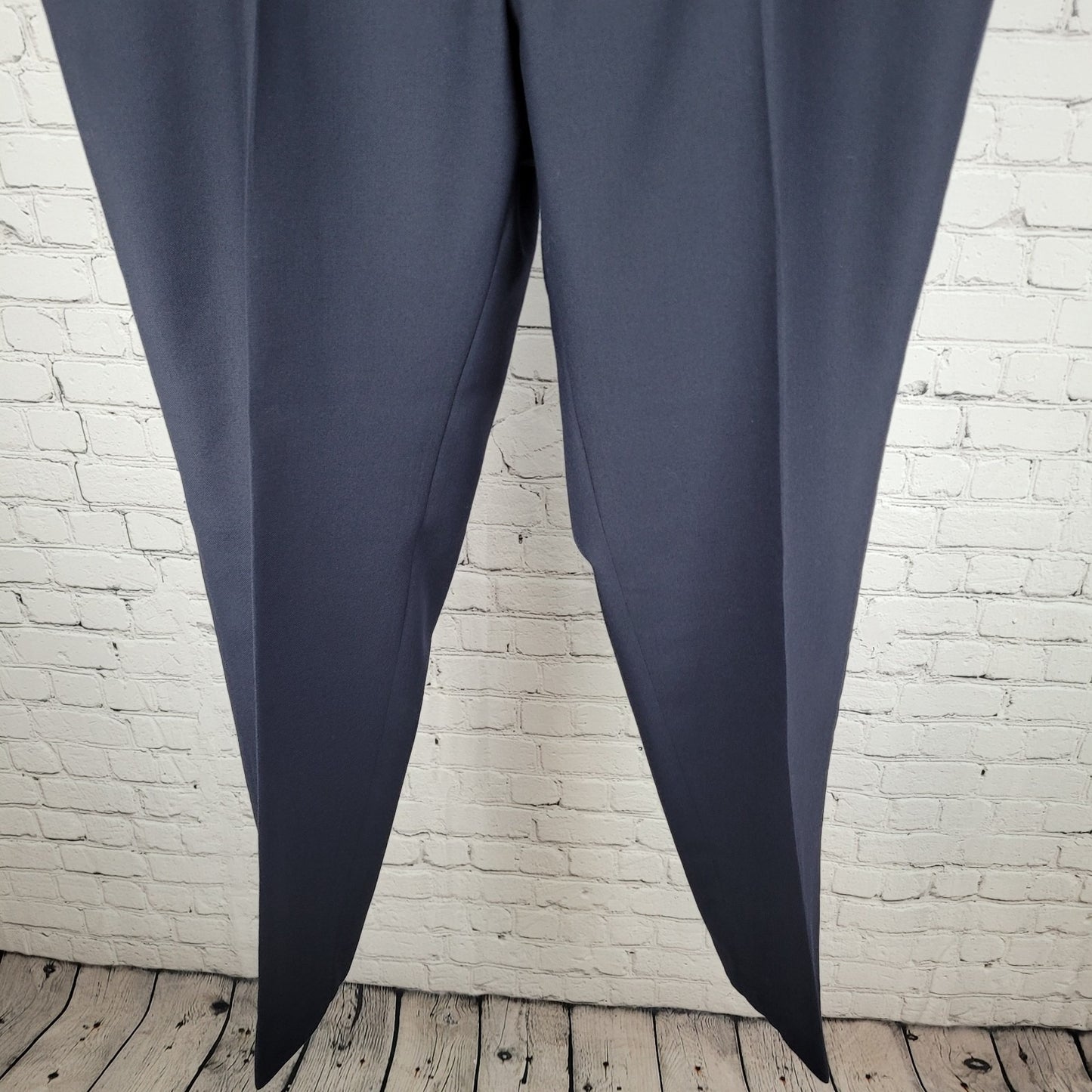 Charles Tyrwhitt Navy 100% Wool Flat Front Straight Dress Pants Size 42 (42x32)