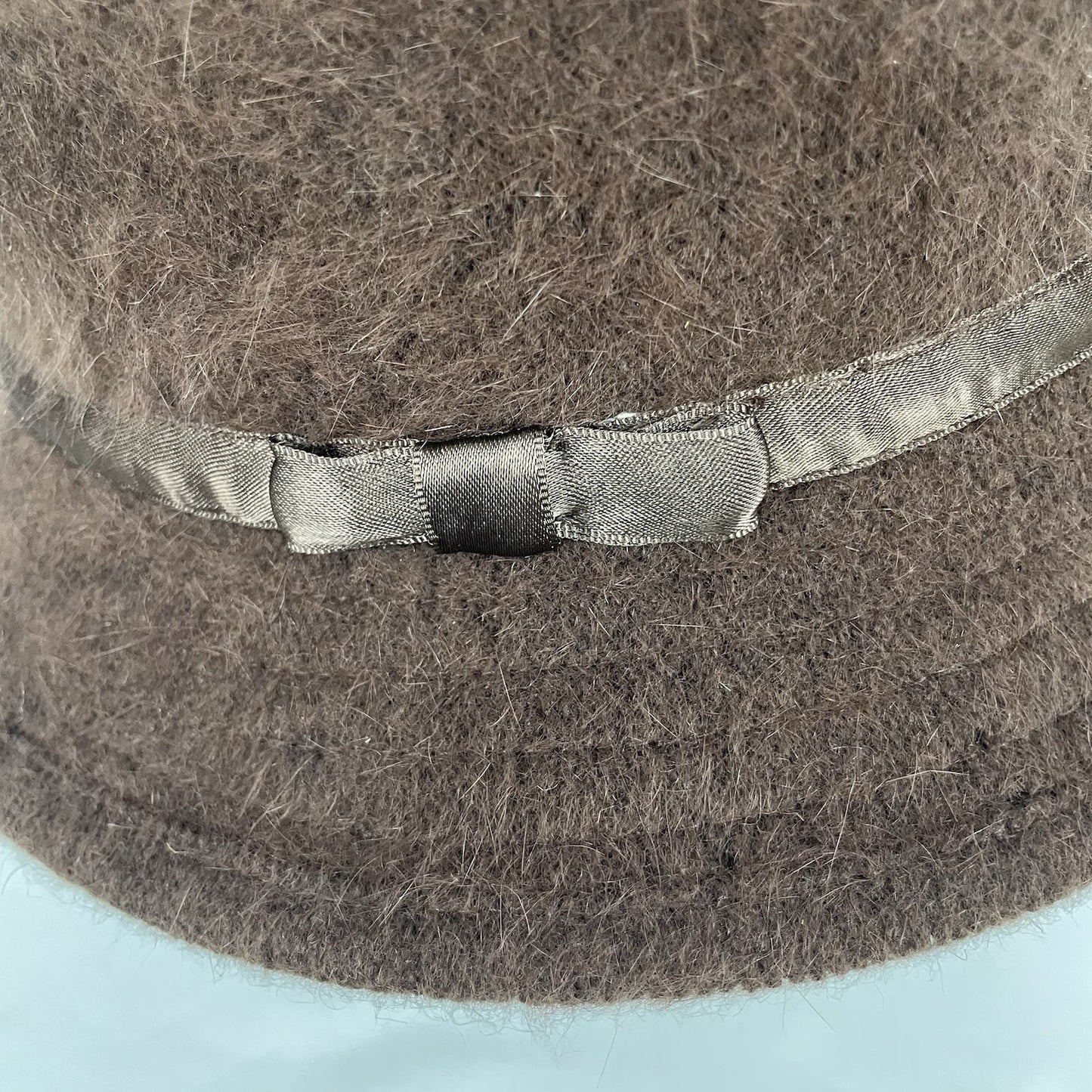 VTG Liz Claiborne Brown Soft Rabbit Hair Blend Bow Packable Cloche Hat