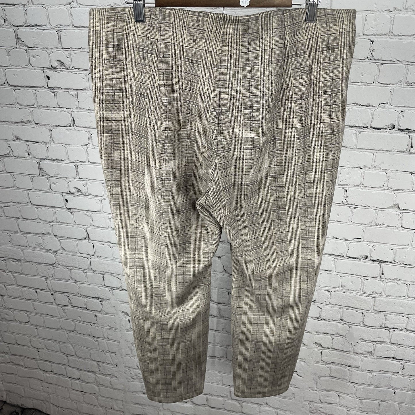 Tahari Tan Check Soft Faux Suede Legging Tummy Control Pants Size XL (35x28)