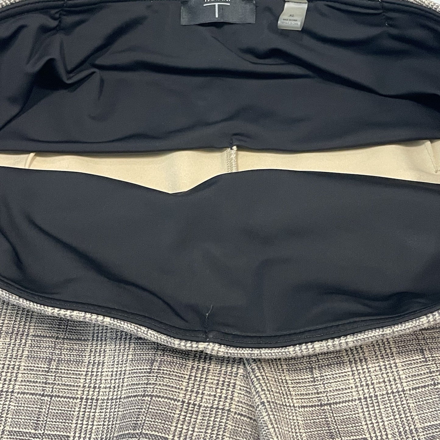 Tahari Tan Check Soft Faux Suede Legging Tummy Control Pants Size XL (35x28)