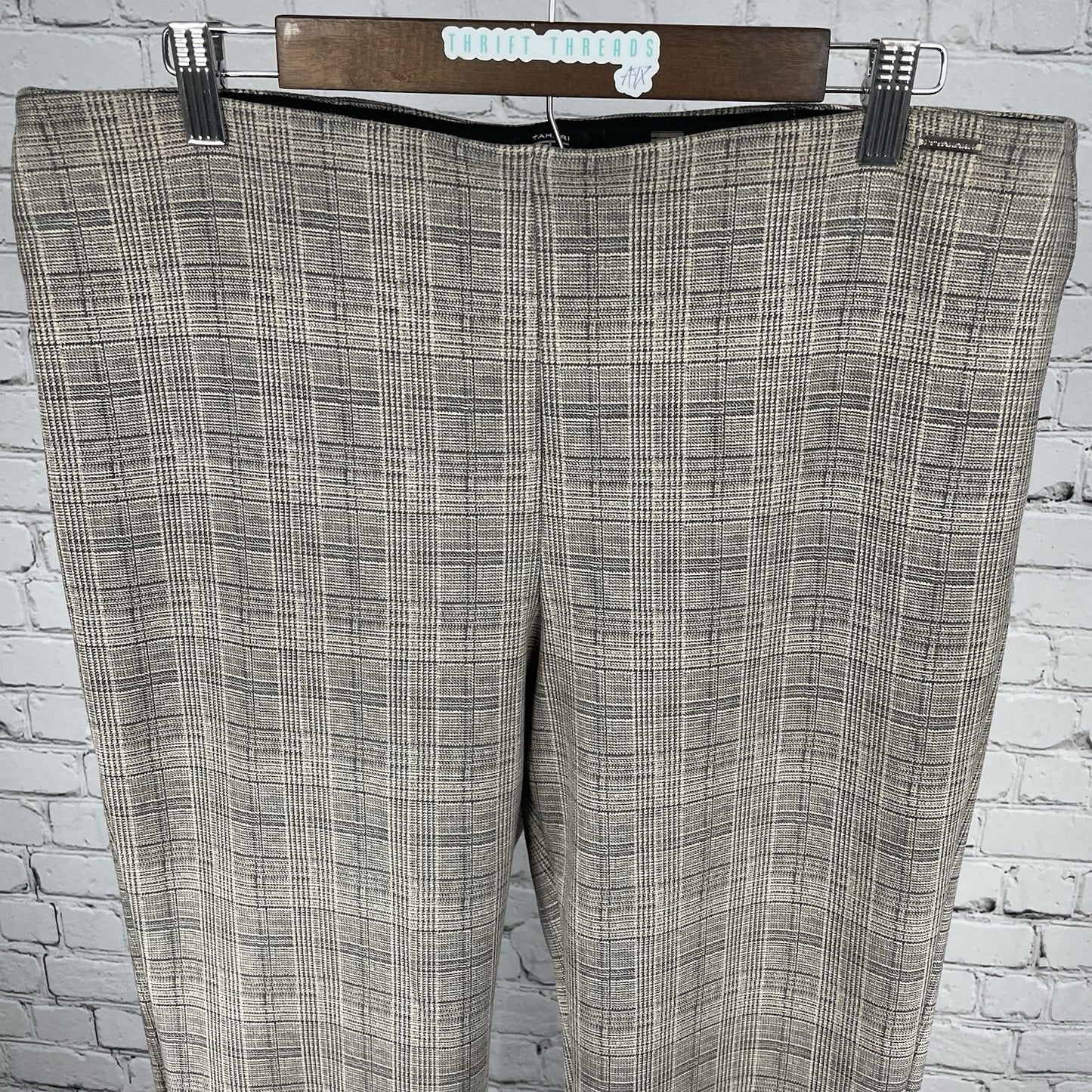 Tahari Tan Check Soft Faux Suede Legging Tummy Control Pants Size XL (35x28)