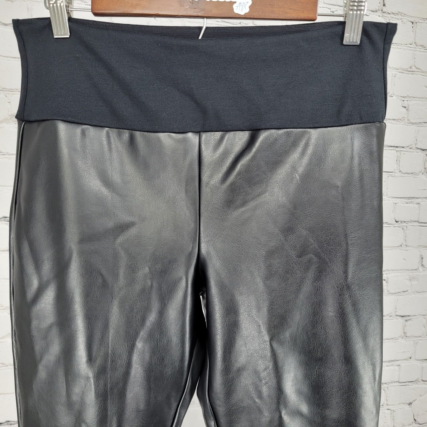 Assets Spanx Black Faux Leather Stretch Skinny Leggings Size XL (30x29.5)