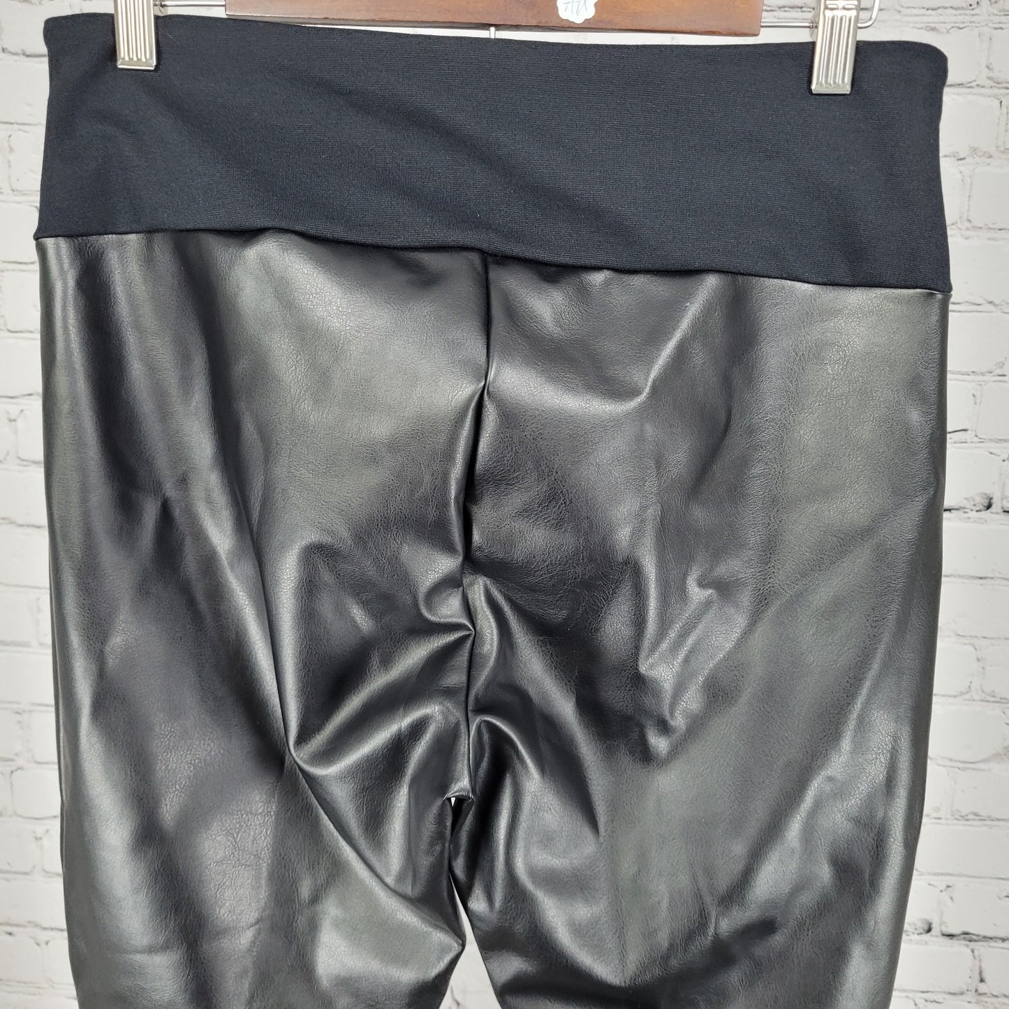Assets Spanx Black Faux Leather Stretch Skinny Leggings Size XL (30x29.5)