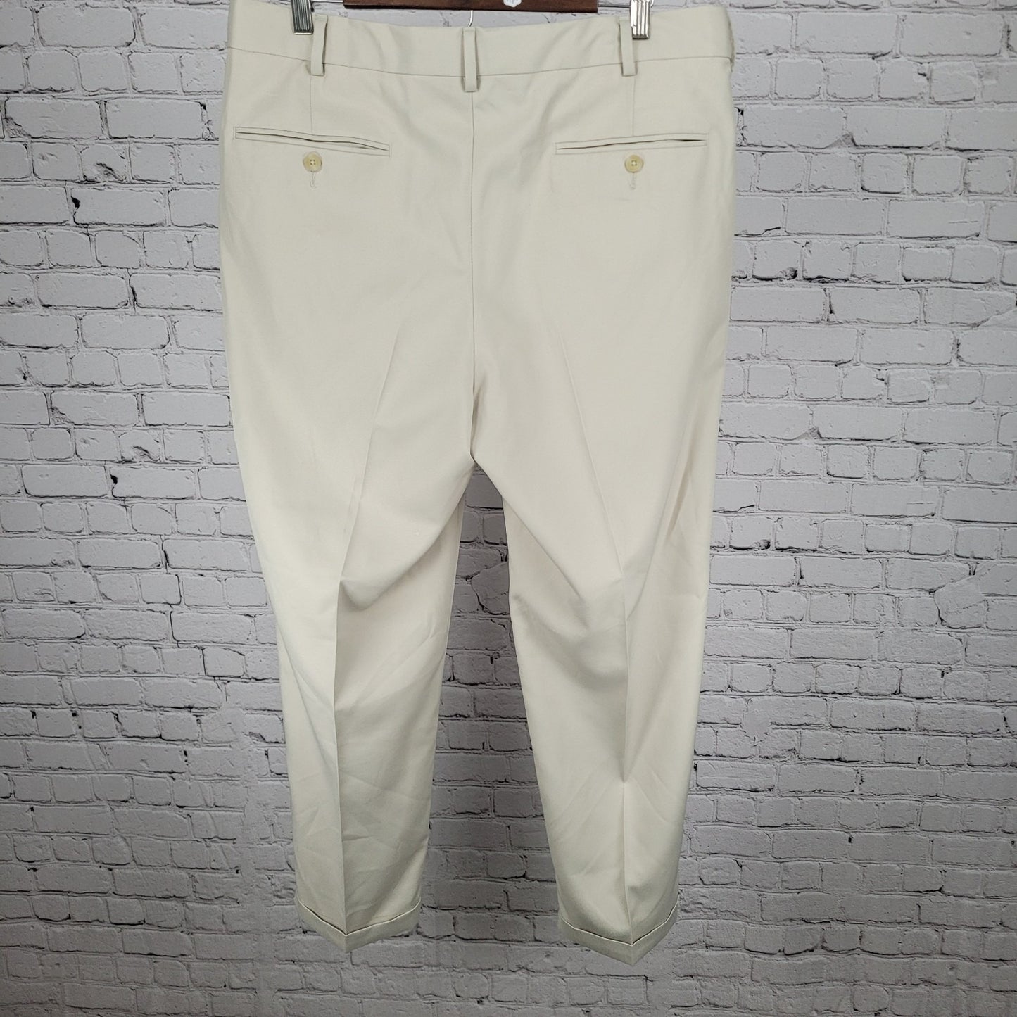 Jos A Bank Beige Traveler Pleated Cuffed Straight Dress Pants Size 36 (36x29)