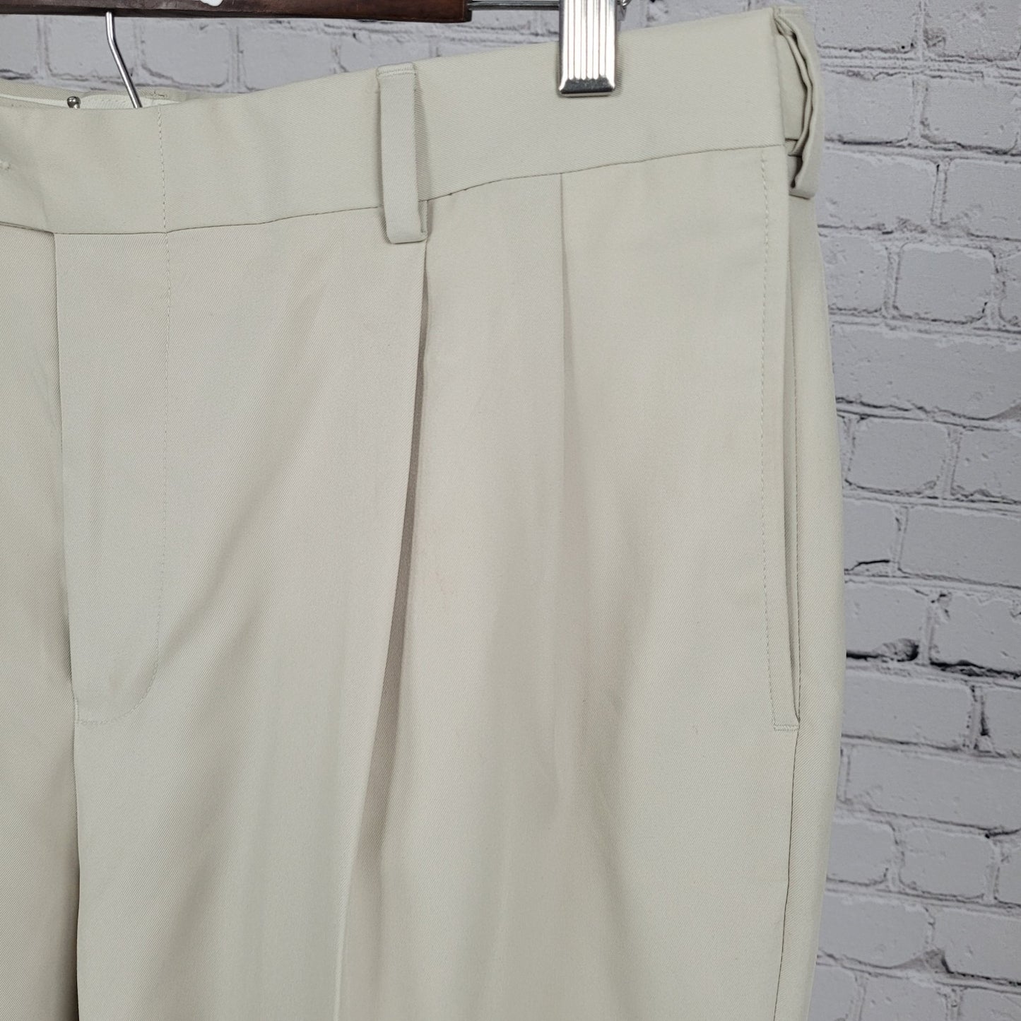 Jos A Bank Beige Traveler Pleated Cuffed Straight Dress Pants Size 36 (36x29)