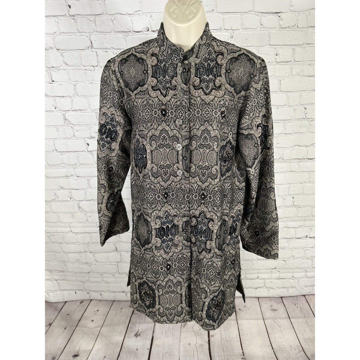 Chicos Brown Black Beaded Embroidered Long Sleeve Button Down Size Small (4)