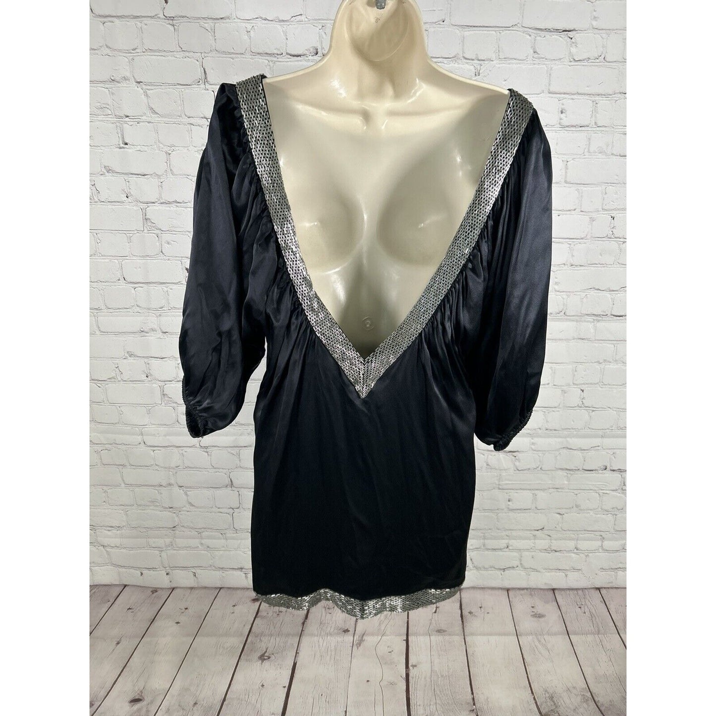 Bebe Black 100% Silk Beaded Neckline Hemline Deep V Back Women’s Tunic Dress XS
