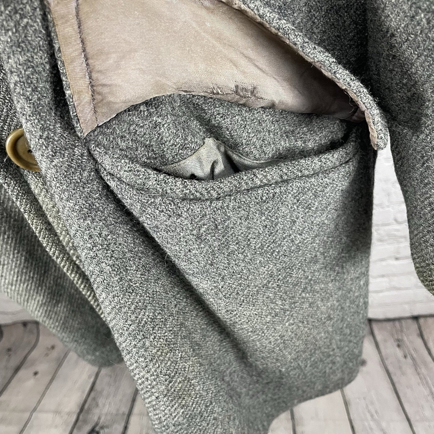 VTG Pendleton Grey Wool Buttoned Fur Lined Collared Coat USA Large L *defects