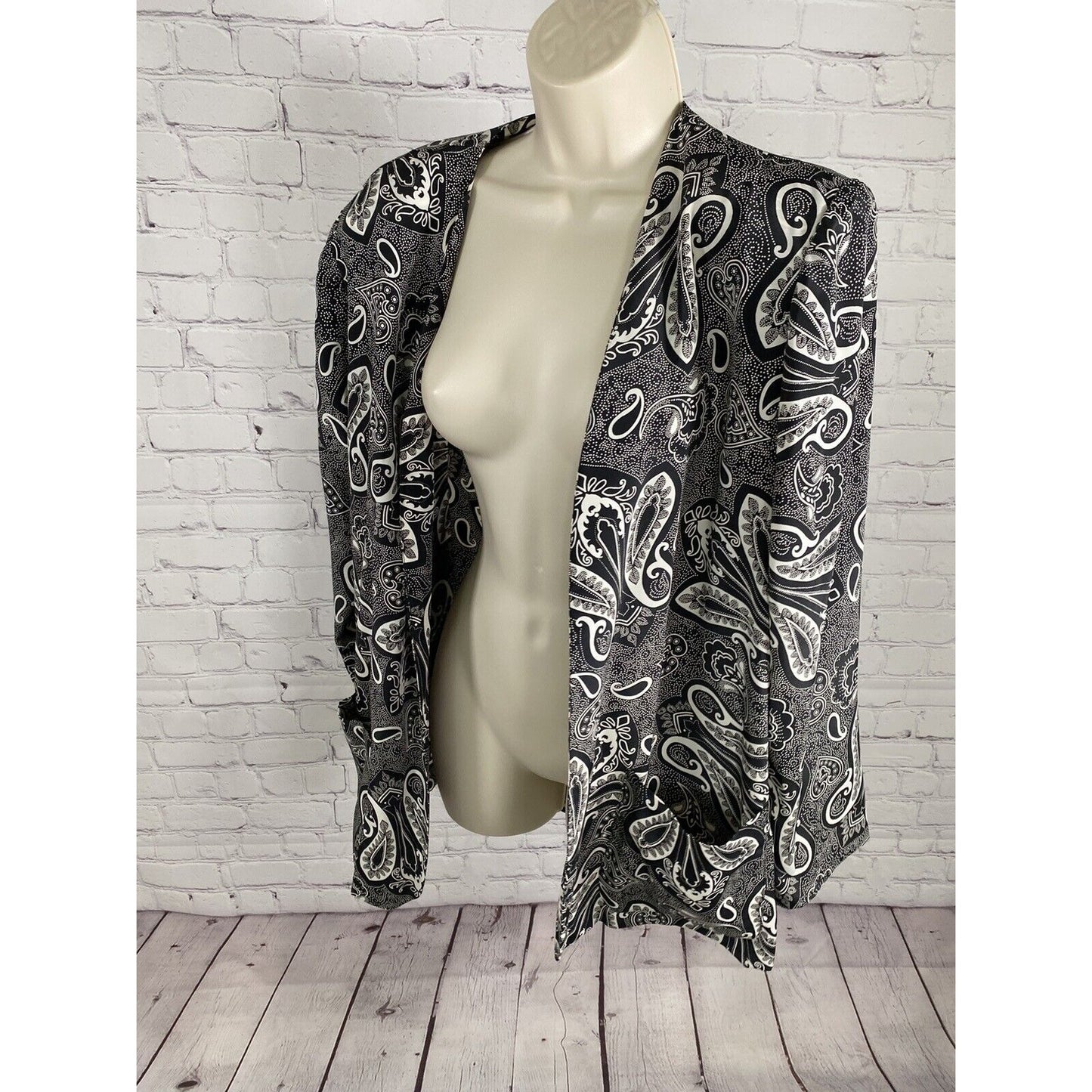 VTG Classics Leslie Fay Black White Paisley Open Front Lightweight Cardigan 14