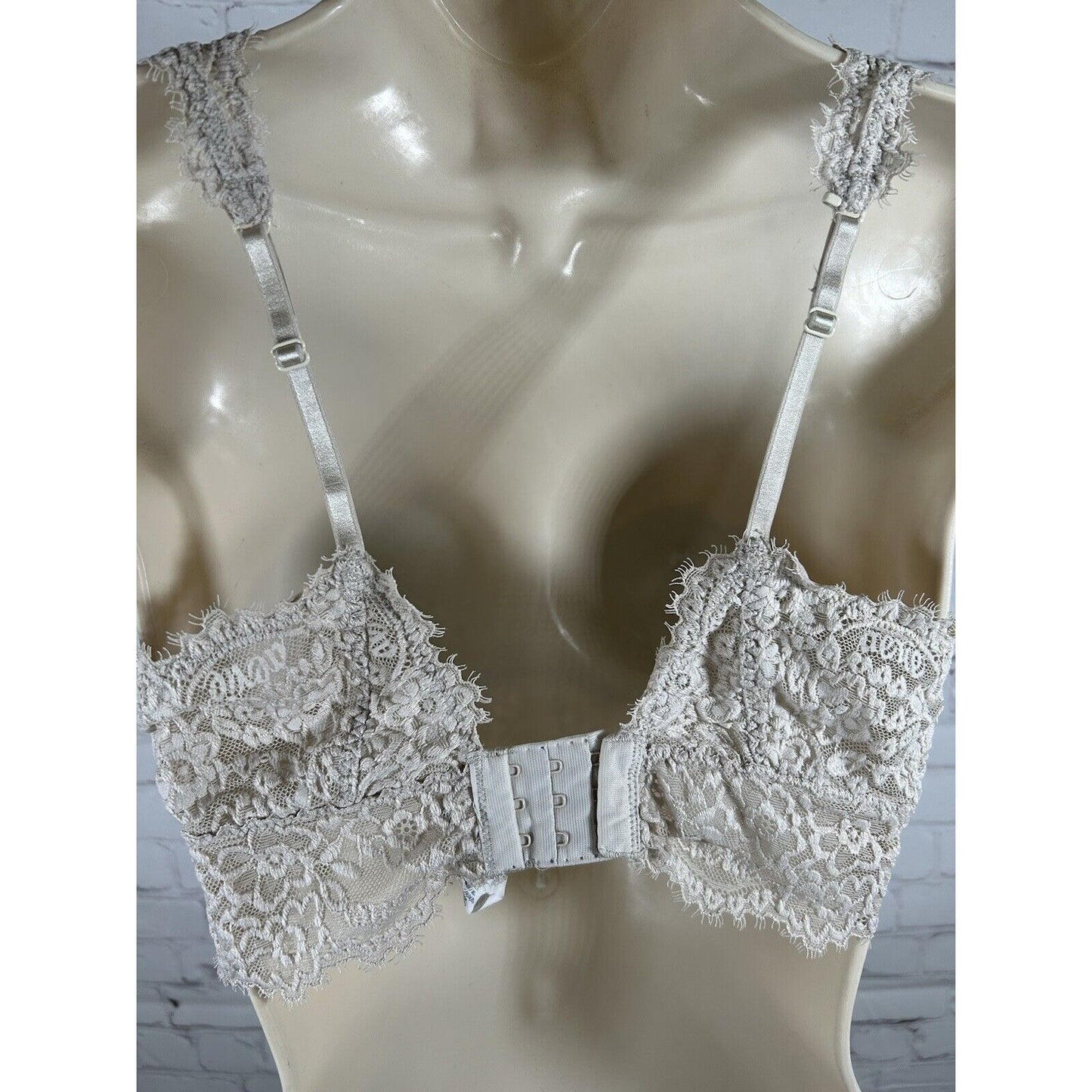 Aerie Gray Lace Lined Wireless Back Close Removable Pads Bralette Bra Women’s M