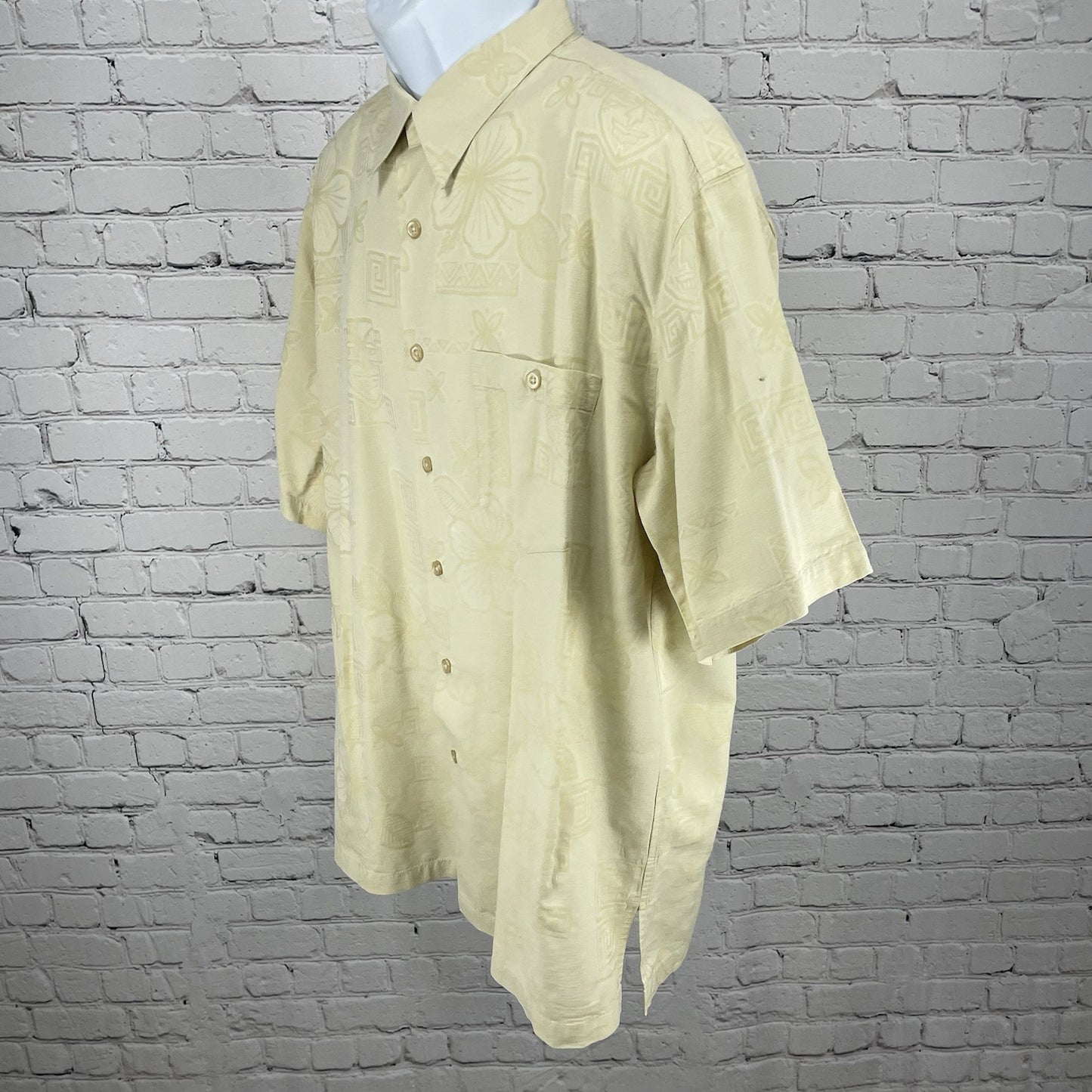 Kona Kai Yellow Silk Blend Hawaiian Floral Button Up Short Sleeve Shirt Size XL