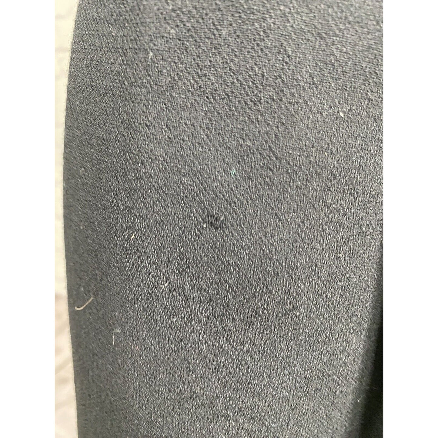 VTG Carolina Herrera Solid Black 100% Wool Pleated Pencil Skirt W/ Pockets 10