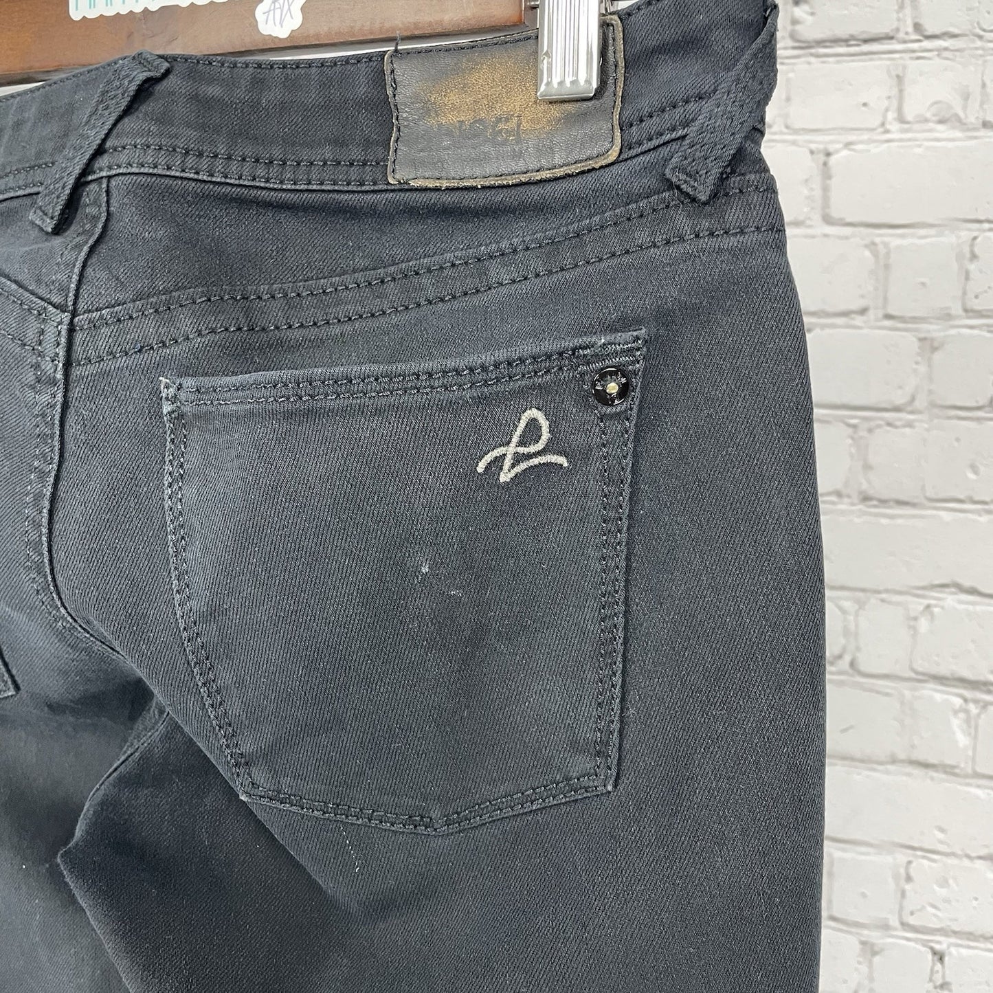 DL1961 Black Denim Amanda Skinny 4 Way Stretch Jeans USA Made Size 26 (27x30.5)